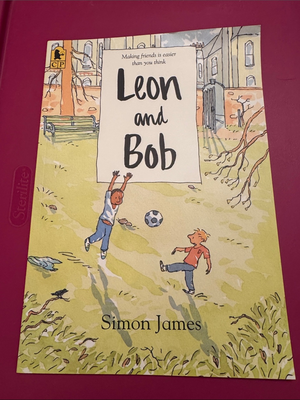 Simon James - Leon and Bob (Green) Children's Picture Book